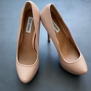 Blush/ nude pump heels